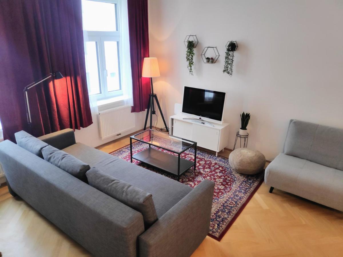 Humboldt Feel Good Apartments Wenen Buitenkant foto