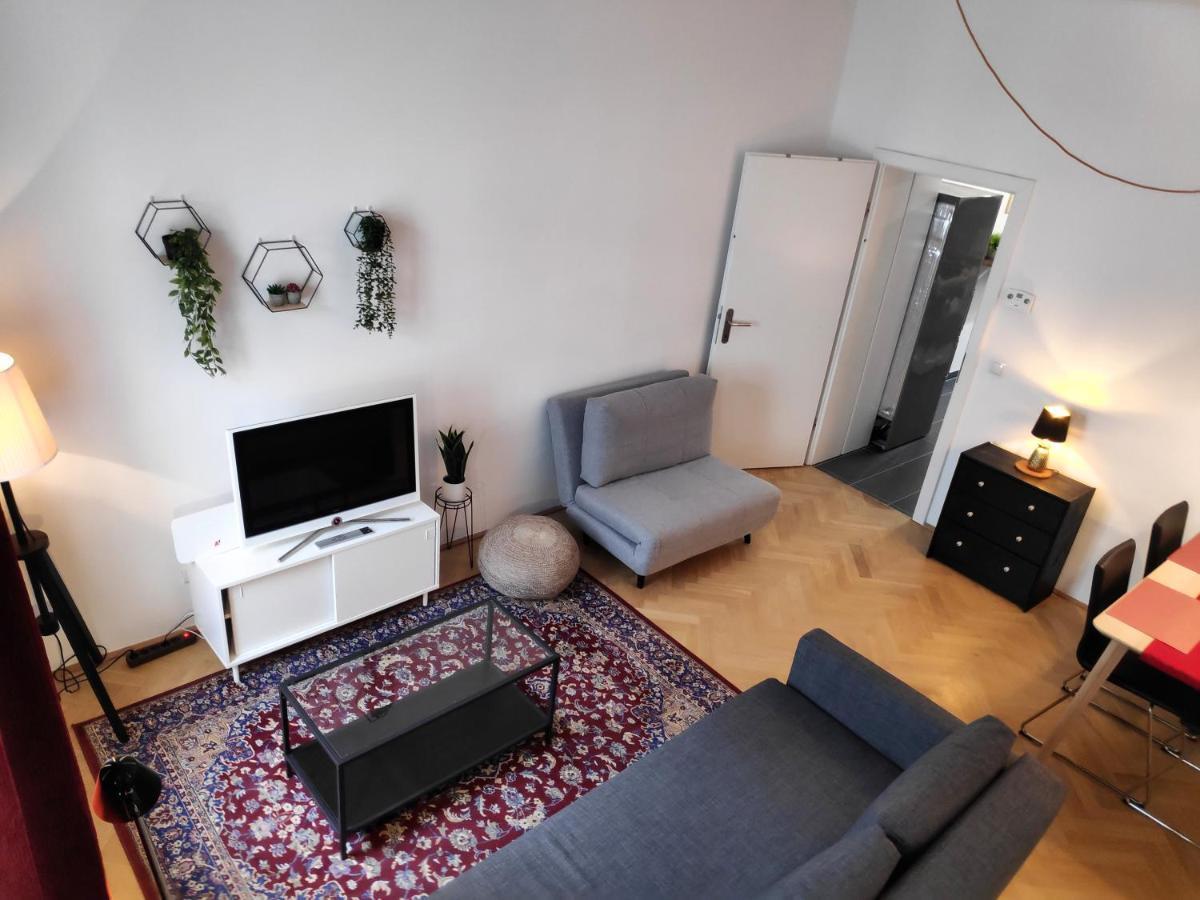 Humboldt Feel Good Apartments Wenen Buitenkant foto