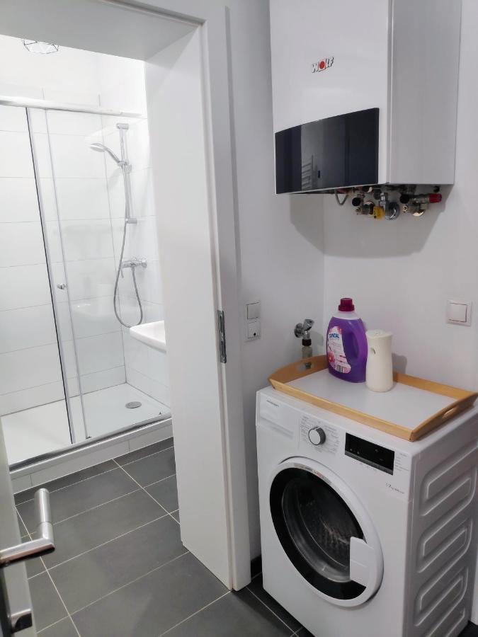 Humboldt Feel Good Apartments Wenen Buitenkant foto