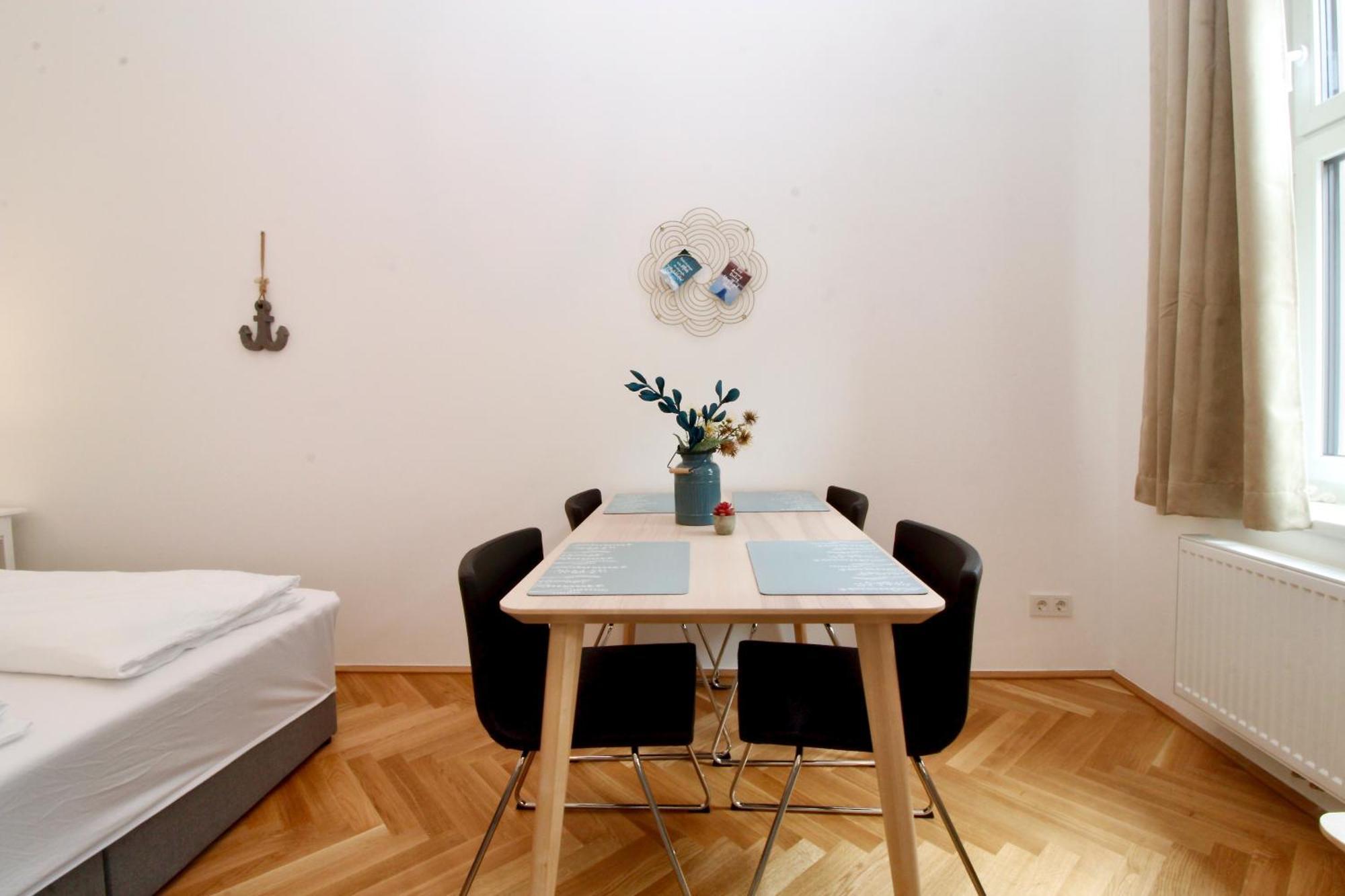 Humboldt Feel Good Apartments Wenen Buitenkant foto